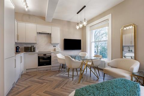 1 bedroom flat for sale, Westbourne Gardens, London, W2