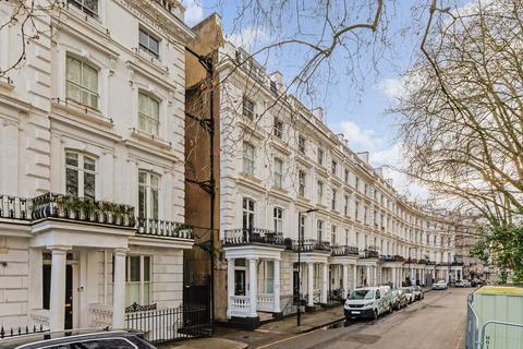 1 bedroom flat for sale, Westbourne Gardens, London, W2
