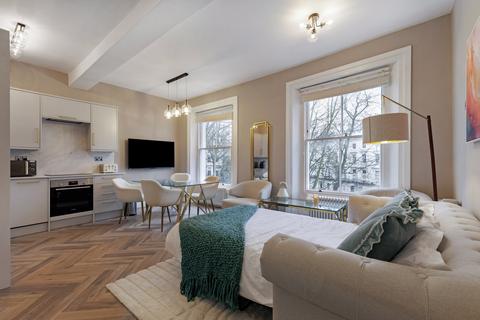 1 bedroom flat for sale, Westbourne Gardens, London, W2