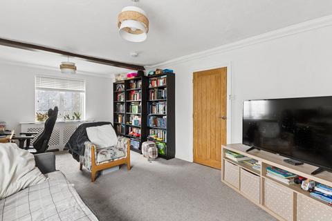 3 bedroom end of terrace house for sale, Crosshall Road, St Neots PE19