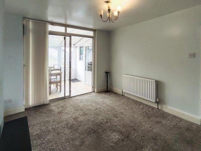 Station-road-bs34-7jl-1061478