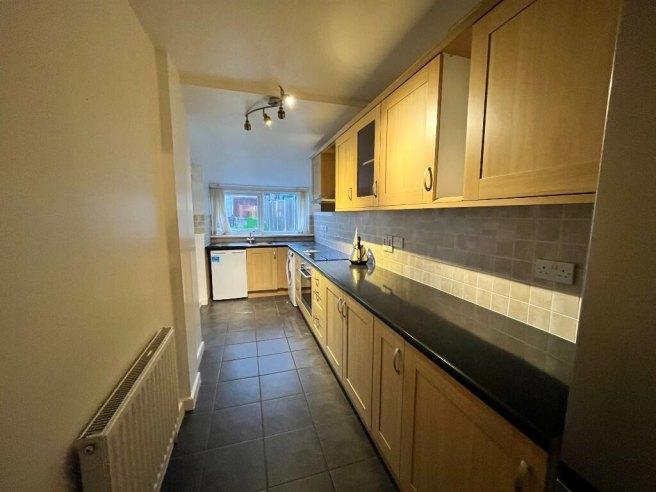 Station-road-bs34-7jl-1061479