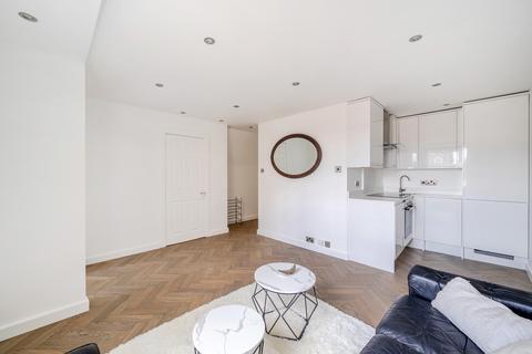 1 bedroom flat for sale, Clanricarde Gardens, London, W2