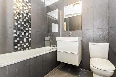 undefined, Little Somerset Street, London E1