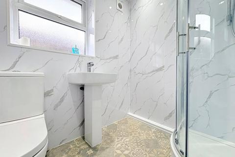 undefined, Laurelbanks, Heswall, Wirral, Merseyside, CH60