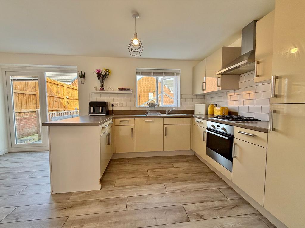 Dining Kitchen