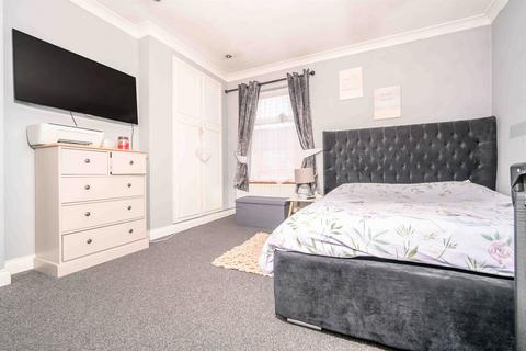 undefined, Canon Street, Kettering
