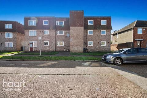 undefined, Salisbury Road, DAGENHAM