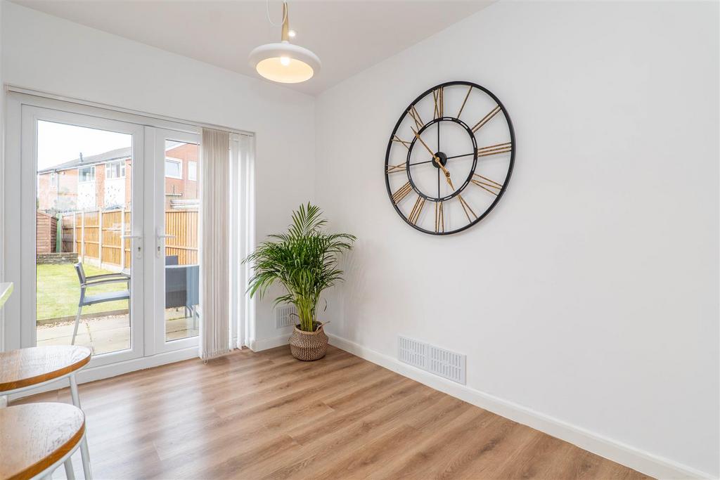 Kitchen/Breakfast Room