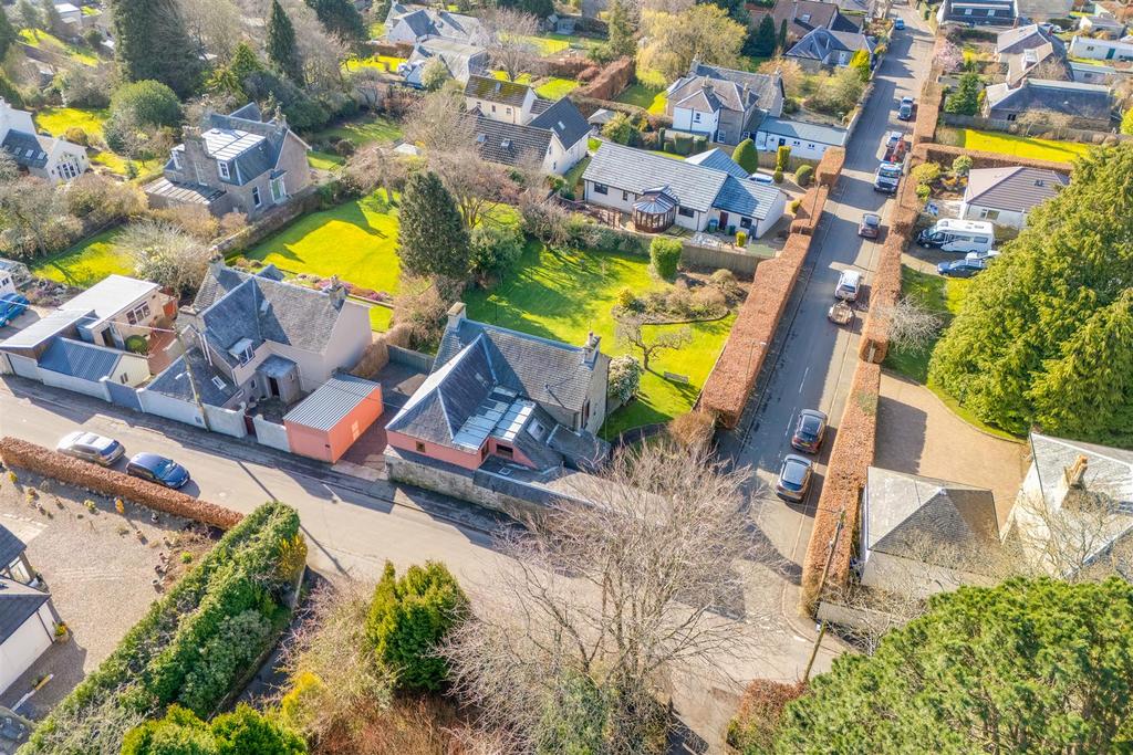 21 Highfield Rd-Drone-0002.jpg