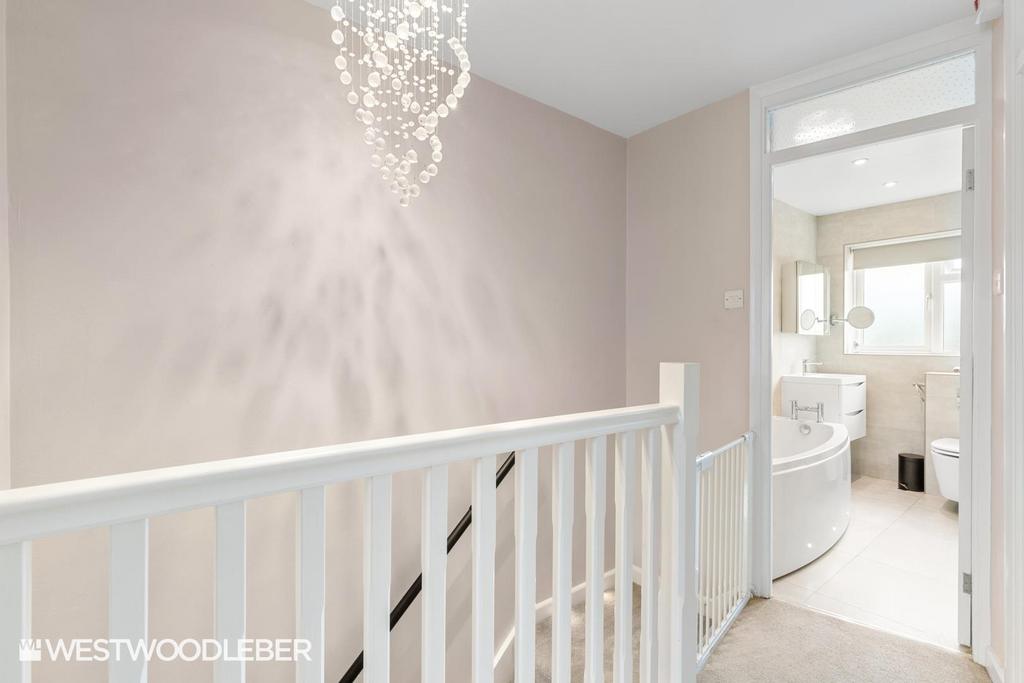 Stoneleigh Drive 8.jpg