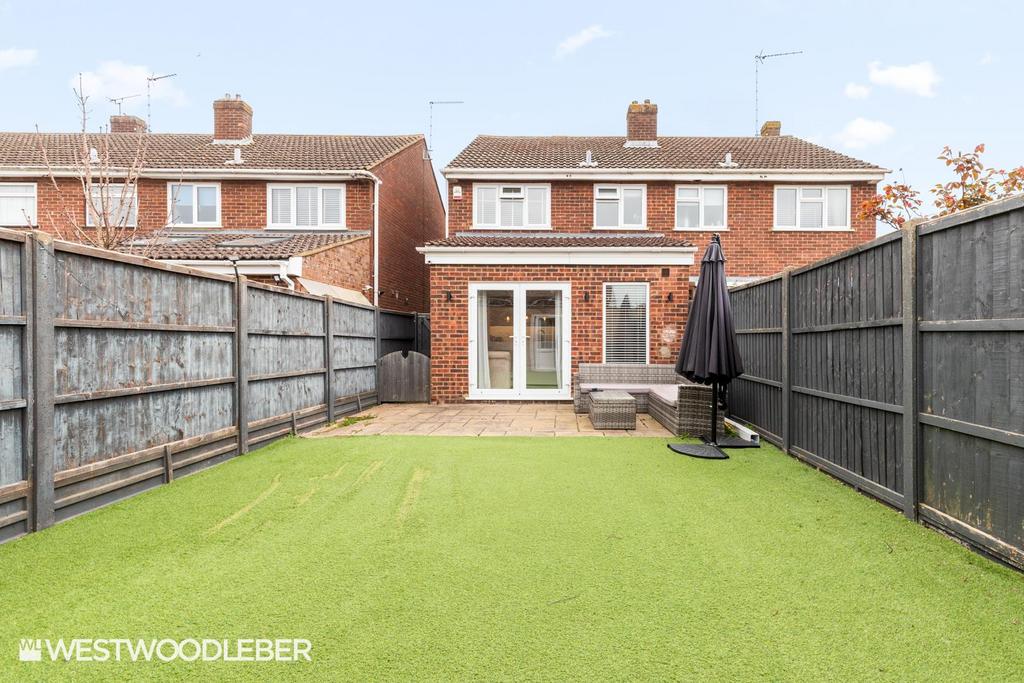 Stoneleigh Drive 33.jpg