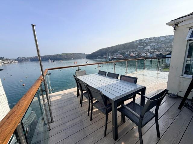 Decking 8.jpg