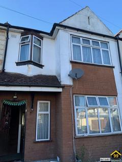 3 bedroom terraced house to rent, The Grange, Wembley, Middlesex, HA0