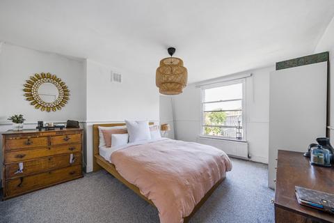 2 bedroom flat to rent, Lilford Road, London, SE5