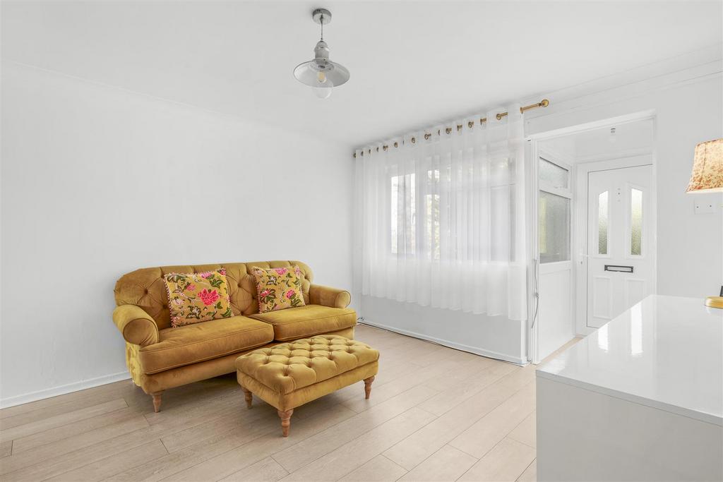 105 Clearbrook Close, HP13 7 BS-4.jpg