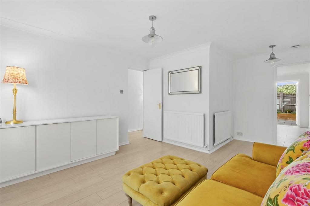 105 Clearbrook Close, HP13 7 BS-6.jpg