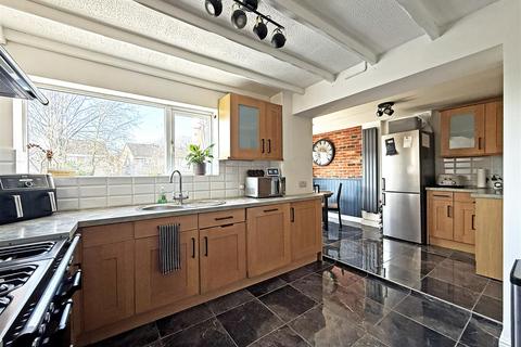 undefined, Westbury Road, Heath Farm, Shrewsbury