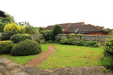 undefined, Dart Drive, Didcot OX11