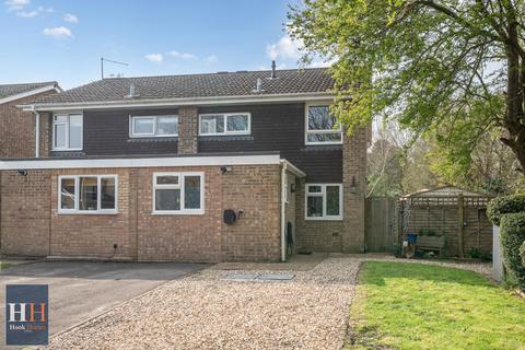 3 bedroom semi-detached house for sale, Durnsford Avenue, Fleet GU52