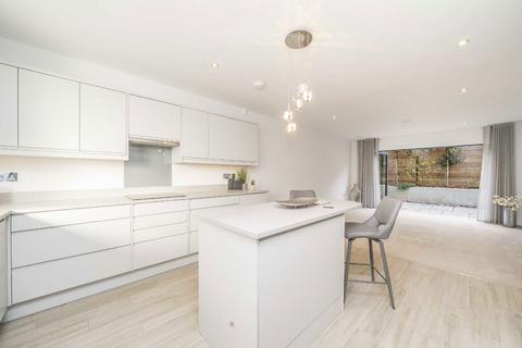 undefined, Bridge Lane, London NW11