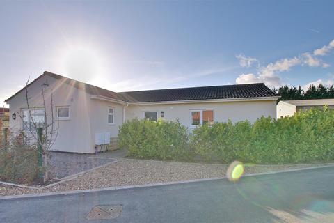 1 bedroom semi-detached house to rent, Parkhall Road, Somersham, Huntingdon