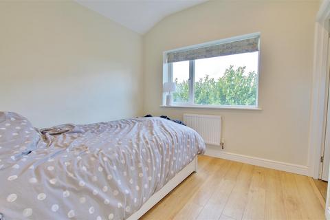 1 bedroom semi-detached house to rent, Parkhall Road, Somersham, Huntingdon