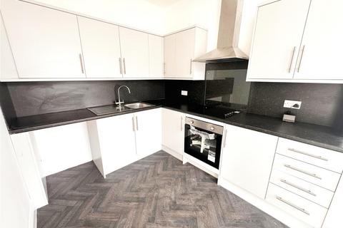 1 bedroom flat to rent, Devonshire Road, Bexhill-On-Sea