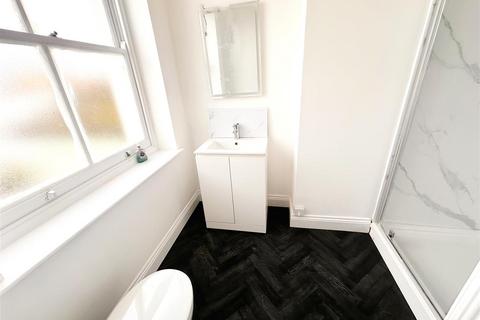 1 bedroom flat to rent, Devonshire Road, Bexhill-On-Sea