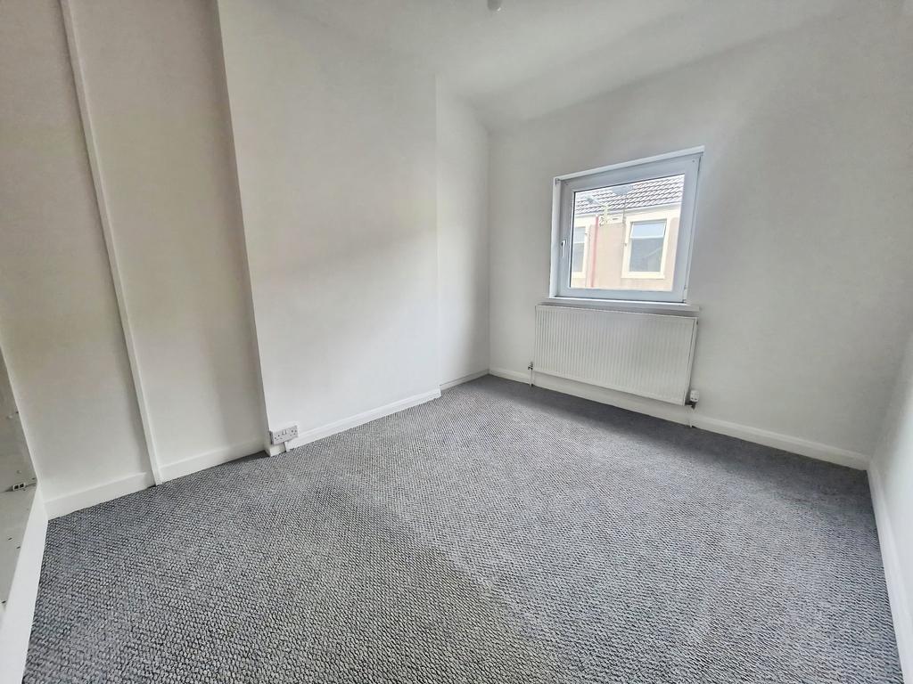 15ad9ca7-bedroom 20