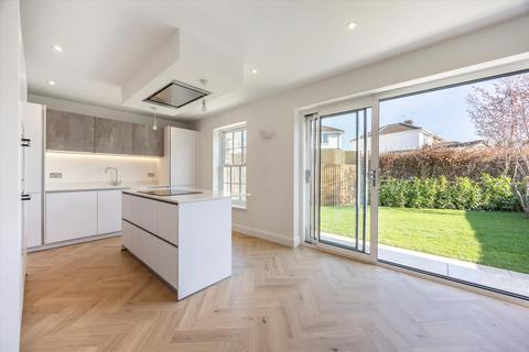 4 bedroom detached house for sale, London Road, Cheltenham, Gloucestershire GL52