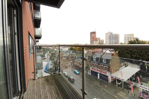 undefined, The Green, Southall, UB2