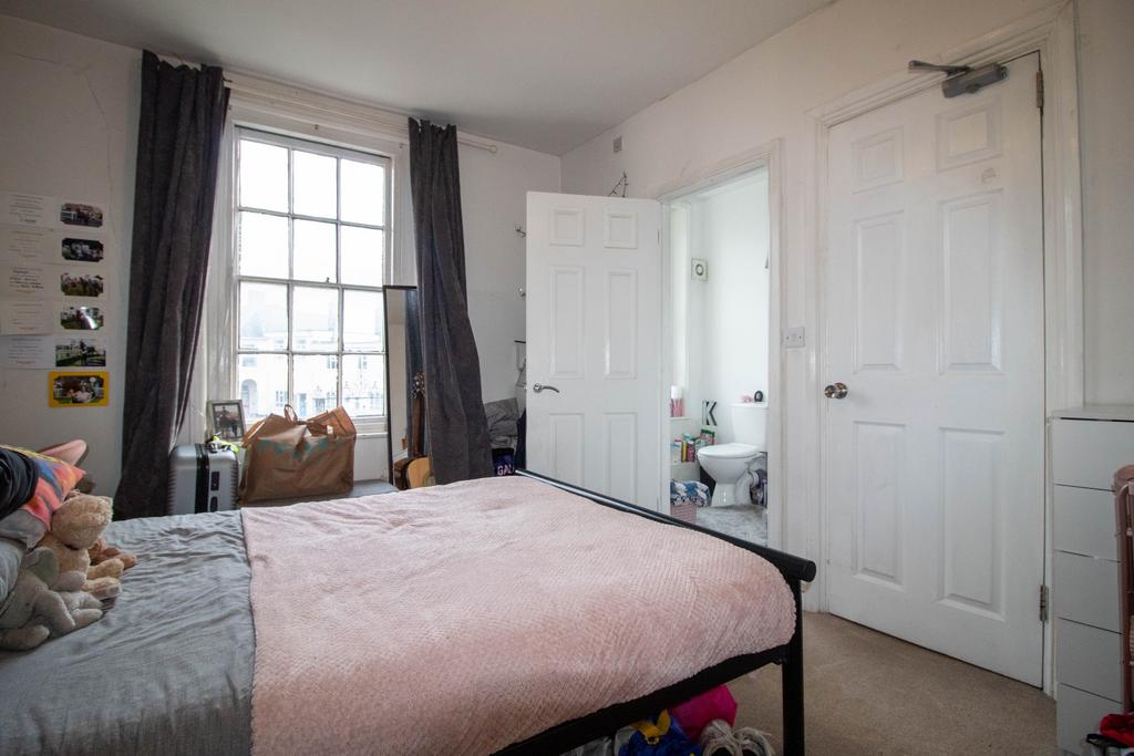 Chilham house first floor room image 2 jpg