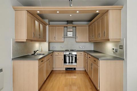 2 bedroom apartment for sale, Imperial Point, The Quays, Salford Quays