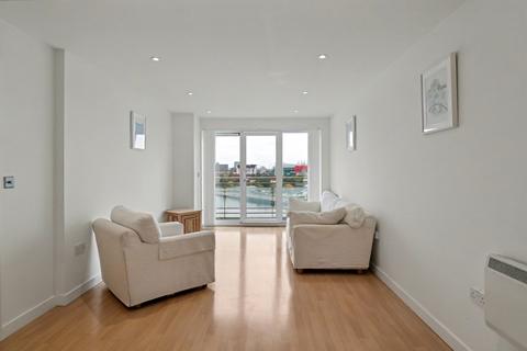 2 bedroom apartment for sale, Imperial Point, The Quays, Salford Quays