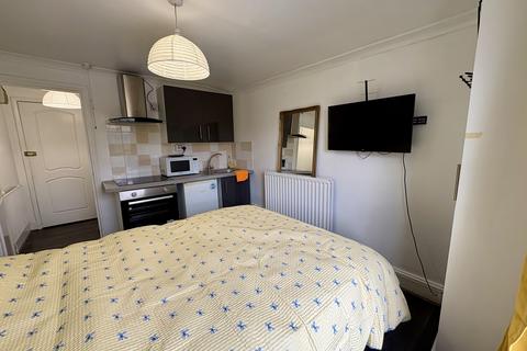 undefined, Sunninghill Road, London, SE13