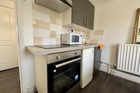undefined, Sunninghill Road, London, SE13