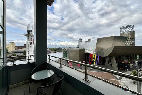 2 bedroom apartment for sale, Imperial Point, The Quays, Salford Quays