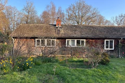 2 bedroom house to rent, Dock Lane, Brockenhurst, SO42