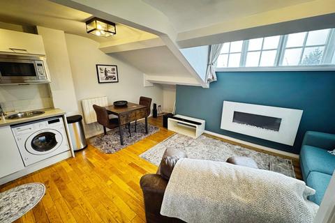 undefined, Hanover Square, Leeds, West Yorkshire, LS3
