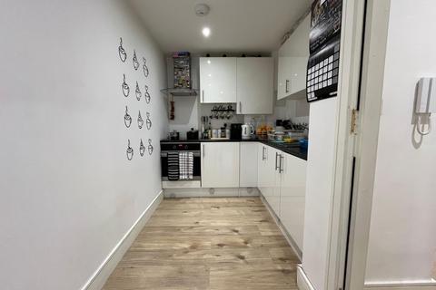 undefined, Midland Apartments, 142 Midland Road, Luton, Bedfordshire, LU2 0GH