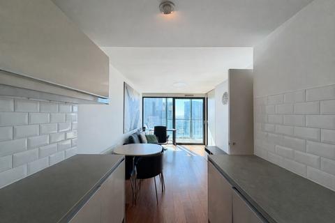 1 bedroom apartment to rent, Beetham Tower, 301 Deansgate, M3