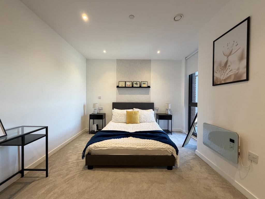 House in Manchester, City Centre - View 3