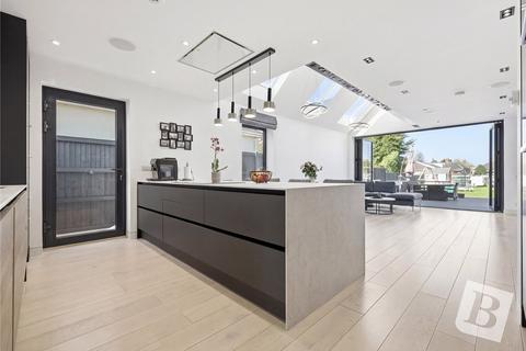 5 bedroom detached bungalow for sale, The Drive, Chelmsford, Essex, CM1