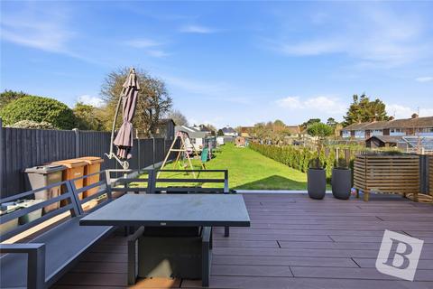 5 bedroom detached bungalow for sale, The Drive, Chelmsford, Essex, CM1