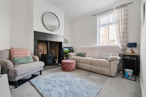 3 bedroom end of terrace house for sale, Henrietta St, Leigh