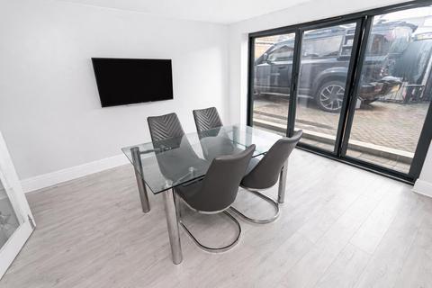 3 bedroom detached house for sale, Northgate Road, Stockport