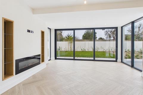 4 bedroom detached house for sale, Beautifully Designed Accommodation Arranged Over Three Floors