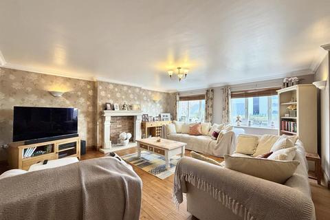 6 bedroom detached house for sale, Bishopdyke Road, Sherburn In Elmet