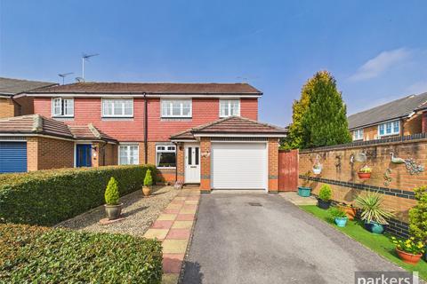3 bedroom semi-detached house for sale, Russell Close, Berkshire RG12